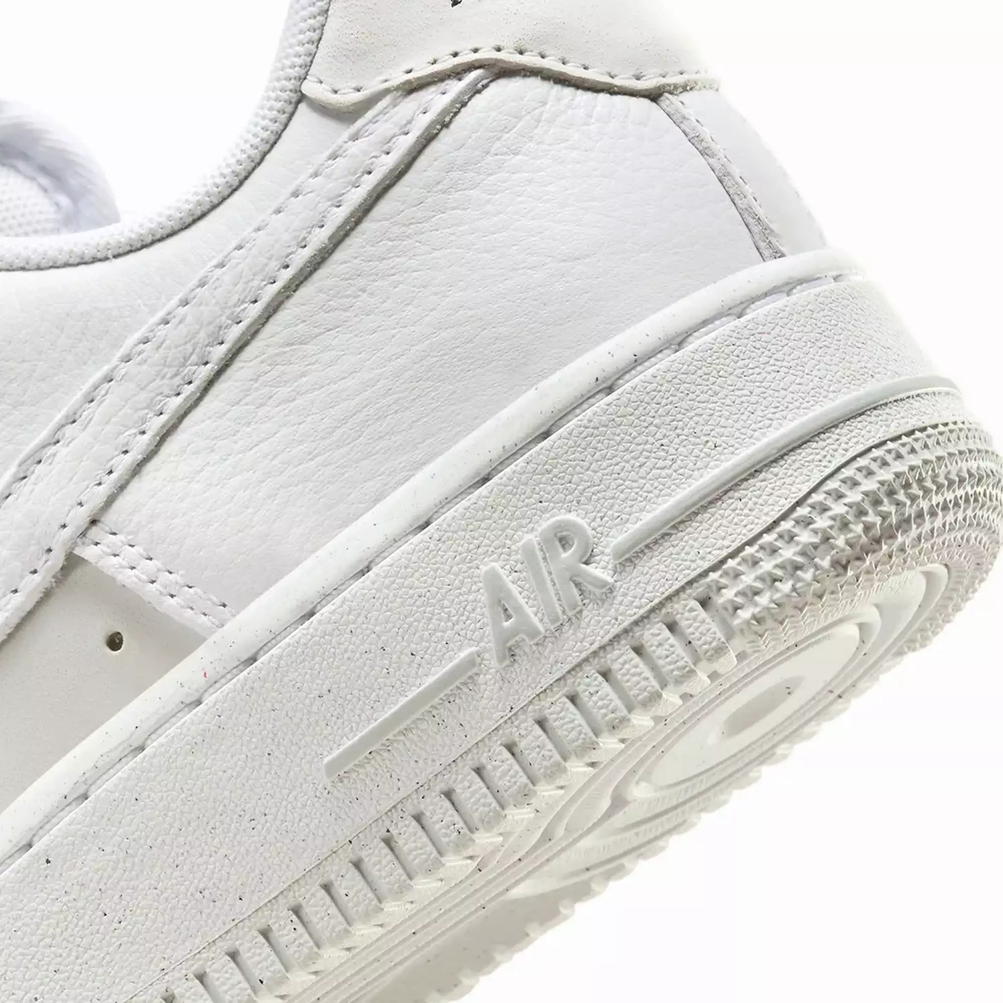 WMN'S AIR FORCE 1 '07 LX 'WHITE/LT SMOKE GREY-PHOTON DUST-WHITE'