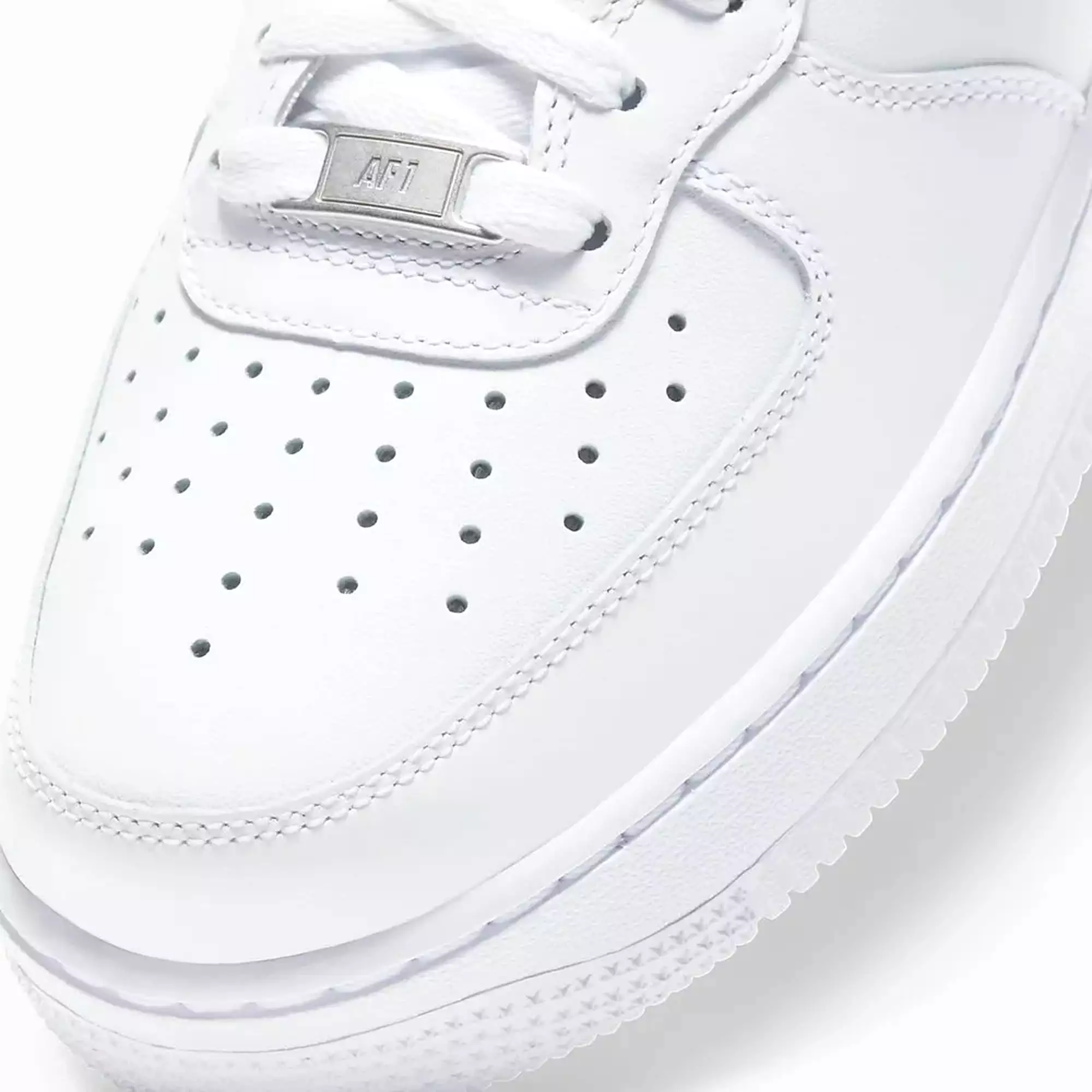 WMN'S AIR FORCE 1 07 MID 'WHITE/WHITE-WHITE'